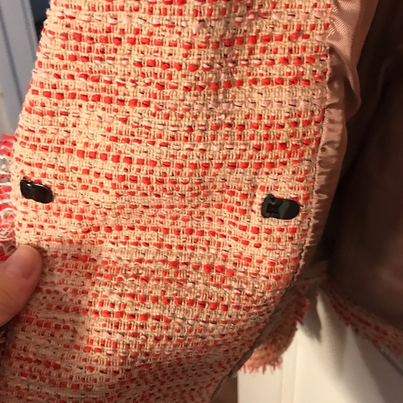 Women's Tweed Jacket in Pink and Cream Tailored Transition
Size 8 - Picture 7 of 10